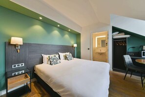 Studio, Multiple Beds | Premium bedding, desk, laptop workspace, blackout drapes - Kyriad Crepy en Valois (Crepy-en-Valois)