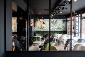 Daily buffet breakfast (EUR 12.90 per person)
