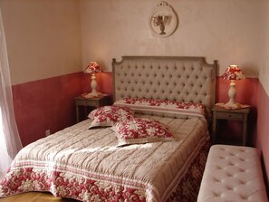 3 عدّة غرف نوم ومكواة/لوح كي وواي فاي