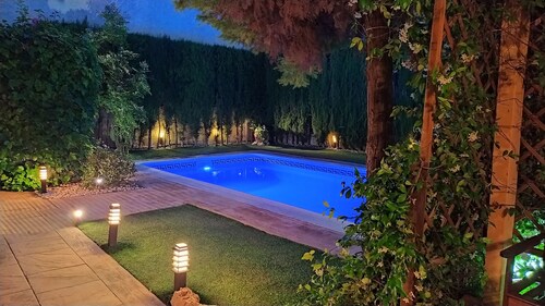 Cottage Axier-Chalet with private pool, 10 to 16 Guests