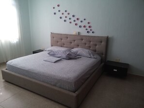 3 bedrooms, WiFi, bed sheets - LUXURY VIP HOUSE IN CANCUN (Cancún)