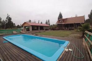 2 piscinas al aire libre
