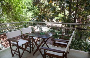 Apartment | Terrace/patio