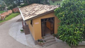 Check-in/check-out kiosk - Hotel El Trapiche (Gracias)