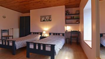 3 chambres, Wi-Fi gratuit