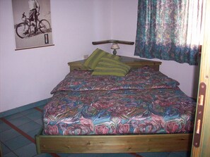 2 Schlafzimmer, Bügeleisen/Bügelbrett, Bettwäsche