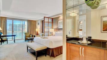 1 bedroom, in-room safe, desk, blackout drapes