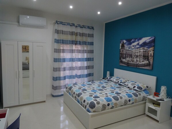 1 chambre, fer et planche à repasser, Wi-Fi, draps fournis