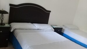 Bed sheets - Casa Familia Castro (San Juan del Sur)