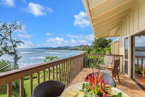 Lae Nani 535 - Spectacular Beach Front - Quiet and Private with Bedroom AC & WD