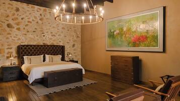 Suite estudio presidencial | Caja de seguridad en la habitación, wifi gratis y ropa de cama