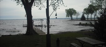 Lake Winnebago Waterfront Cottage with sand beach.