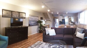 智能电视、壁炉