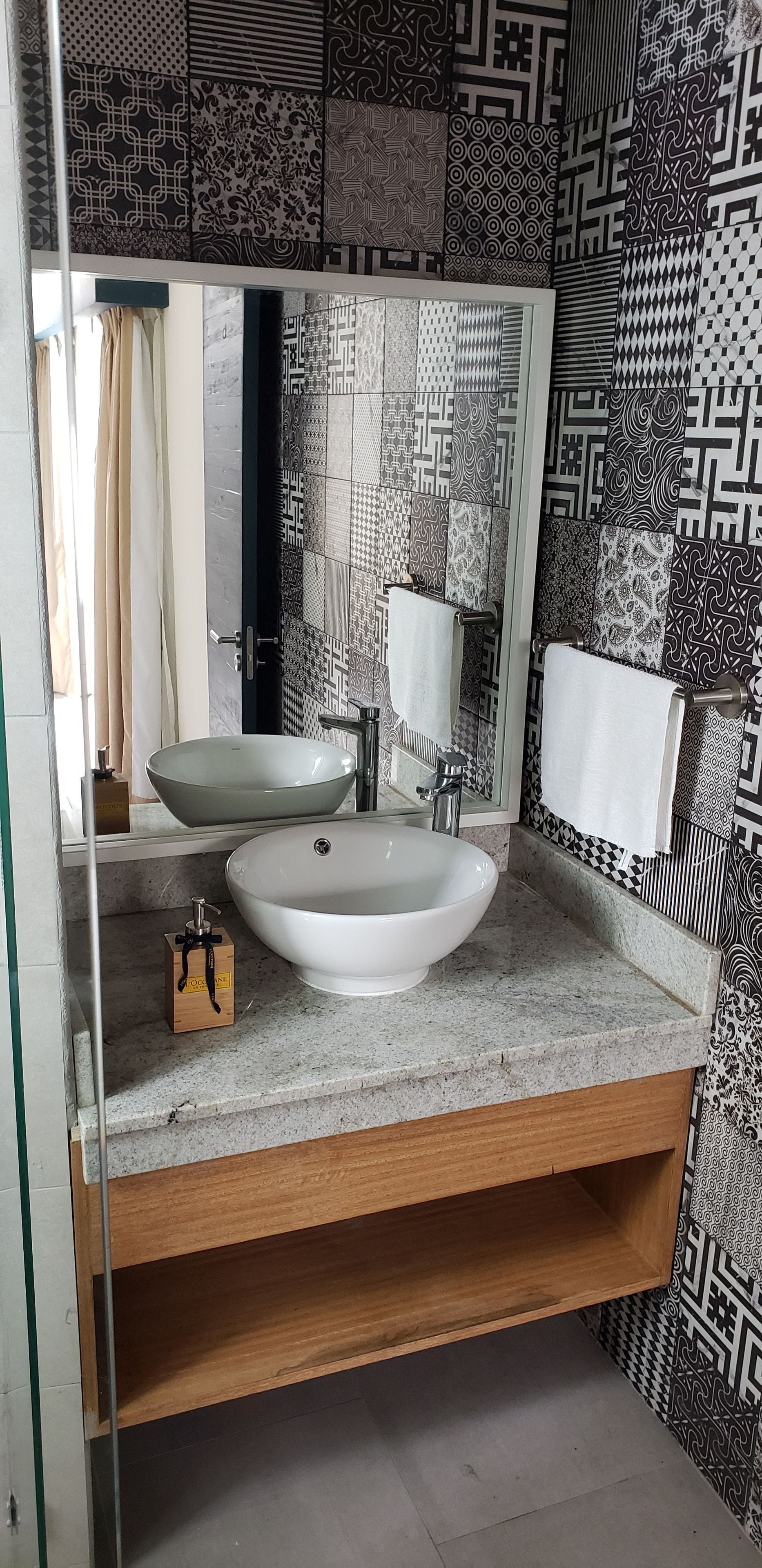 premium loft, multiple beds | bathroom sink