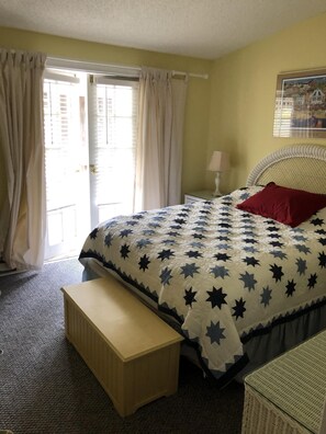 5 Schlafzimmer, Bügeleisen/Bügelbrett, Reisekinderbett, WLAN