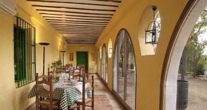 Los Cerrillosin mökki 22 hengelle