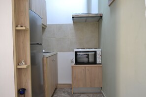 Oven - Nice apartment in Kissamos (Kissamos)