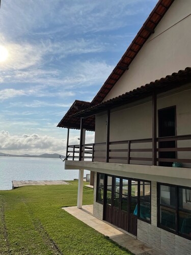 Triplex House in Gated Community facing the lagoon, true paradise 