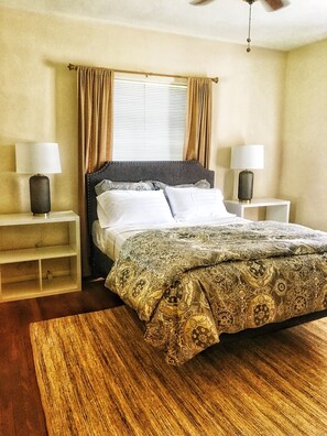 Room - Stylish Spacious apartment near downtown San Antonio (San Antonio)