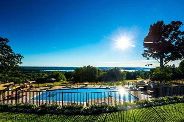 Indoor pool, outdoor pool