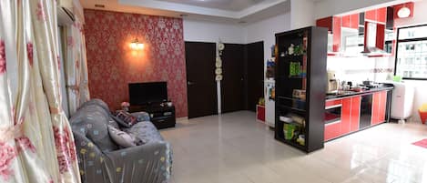 LED TV, DVD player, toys