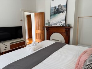 3 soverom, strykejern/-brett, reiseseng for barn og wi-fi (inkludert)