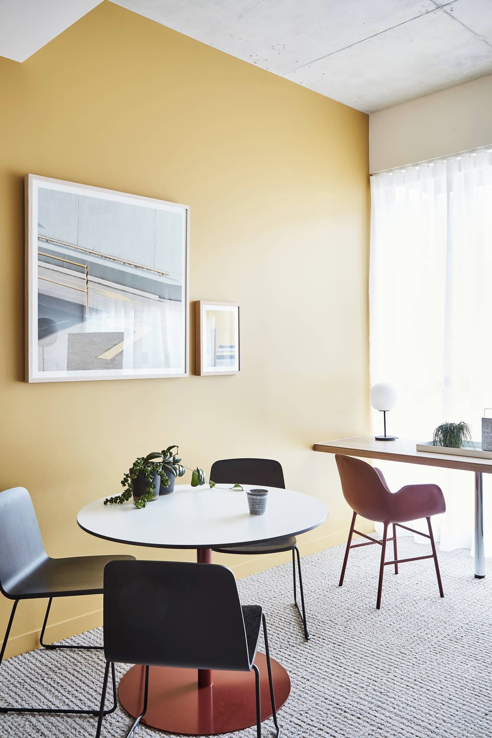 Zimmersafe, Bügeleisen/Bügelbrett, kostenloses WLAN, Bettwäsche