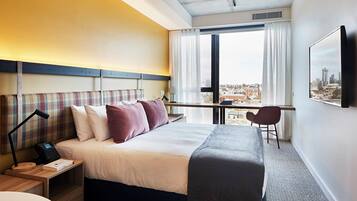 Studio Apartment | In-room safe, iron/ironing board, free WiFi, bed sheets