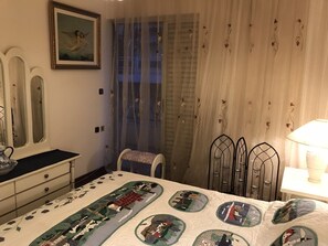 3 Schlafzimmer, Bügeleisen/Bügelbrett, WLAN, Bettwäsche