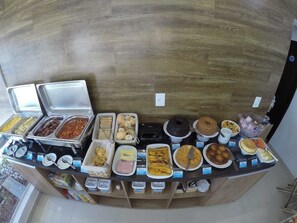 Petit déjeuner buffet compris tous les jours