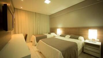 Minibar, desk, free WiFi, wheelchair access