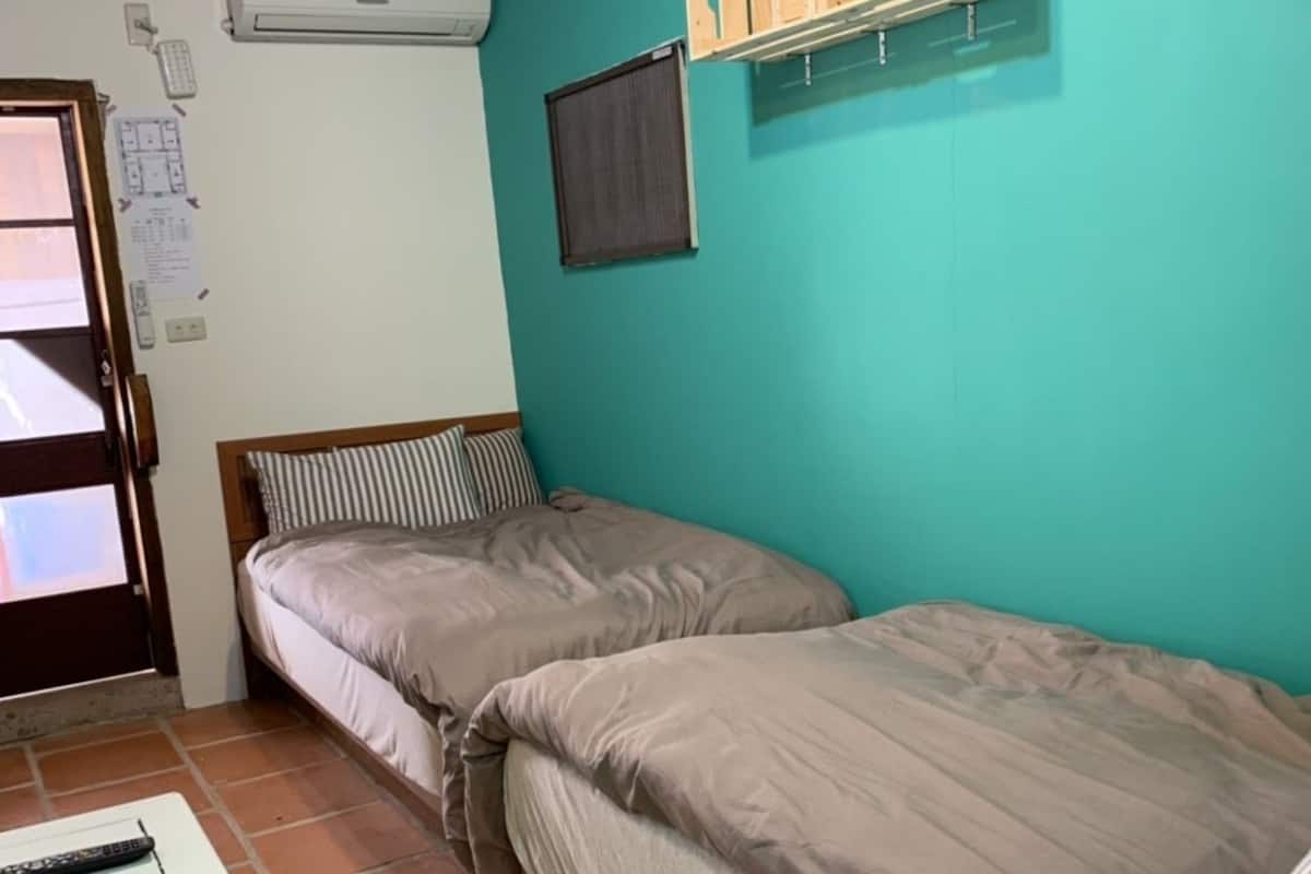 Gallery Twin Room, 1 Bedroom