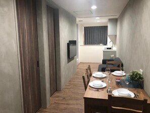 Standaard suite, 2 slaapkamers, niet-roken, uitzicht op de stad | Uitzicht vanuit de kamer