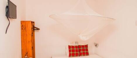 1 soverom, skrivebord og wi-fi