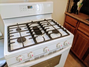 Interior - Perfect Location - 4BD,1BA - Restored Redwood Home of SF Artists (SF)