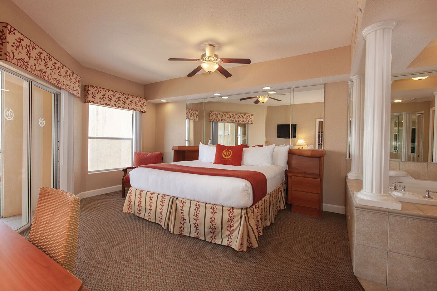 1 bedroom, in-room safe, iron/ironing board, cots/infant beds