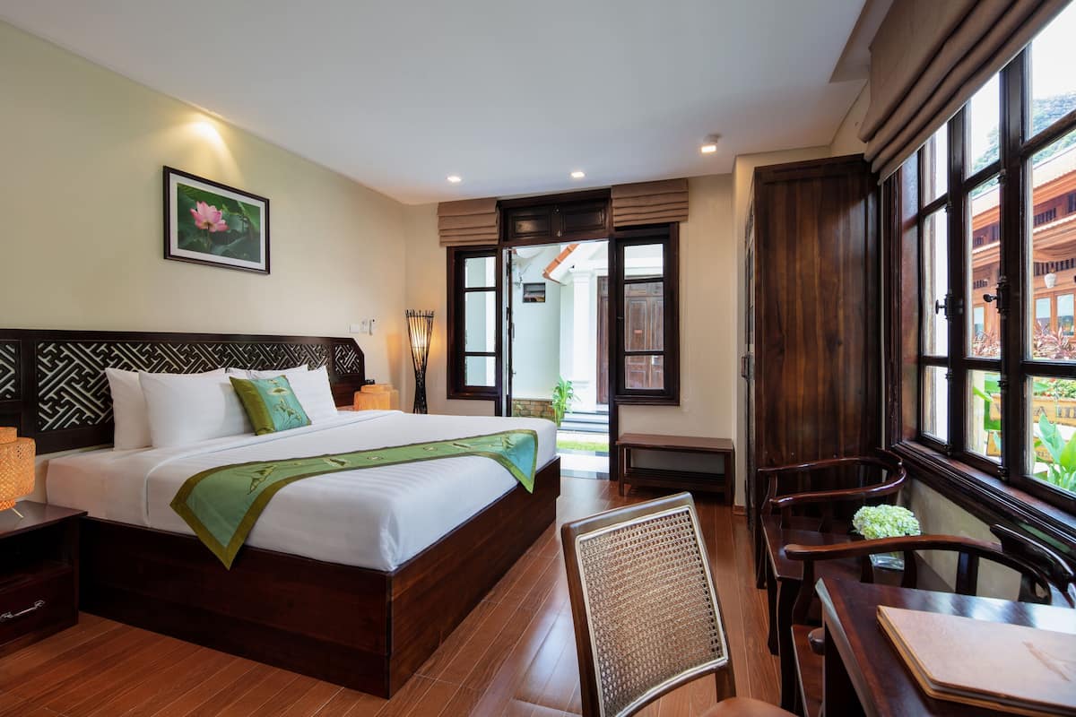 Classic Premium Room, Garden View | 1 chambre, minibar, coffres-forts dans les chambres, bureau