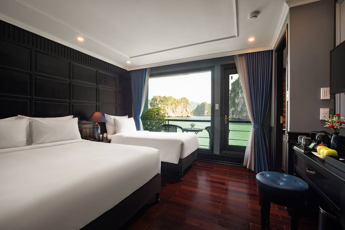เคบิน (Triple Suite, Private Balcony) | วิวทะเล/มหาสมุทร