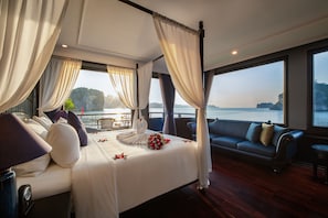 Honeymoon Suite with Private Terrace