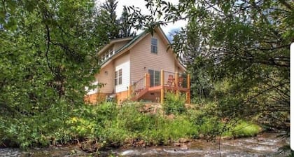 Joen retriitti Cucharan laaksossa.