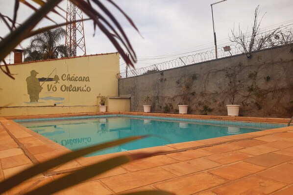 Outdoor pool, pool loungers