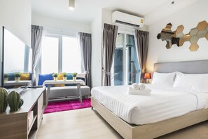 Studio with City View | 무료 WiFi