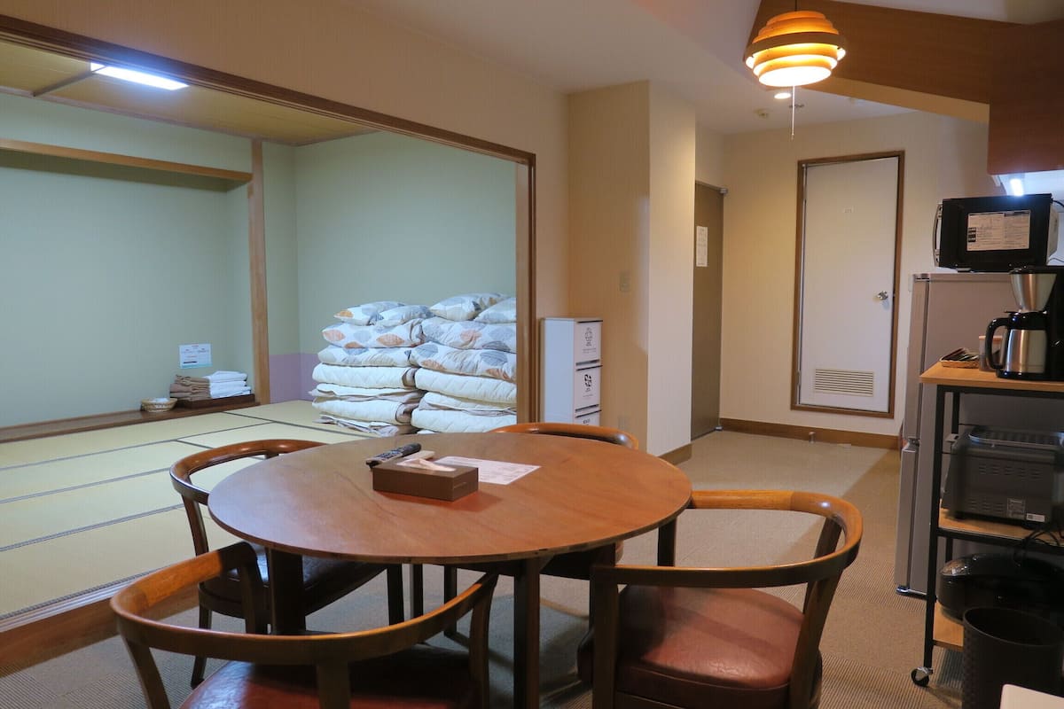Japanese Style Family Room (for 4 Guests)with Comfortable Lounge | 1 bedroom, down comforters, free WiFi, bed sheets