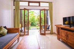 Flat-screen TV - Bali Sila Bisma (Ubud)