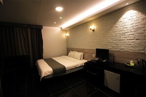 Superior Double Room, No Smoking, Base and Max 2 person