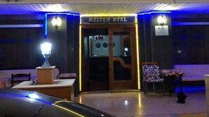 The entrance to a hotel with a sign reading "MELTEM OTEL". - Meltem Hotel (Konyaalti)