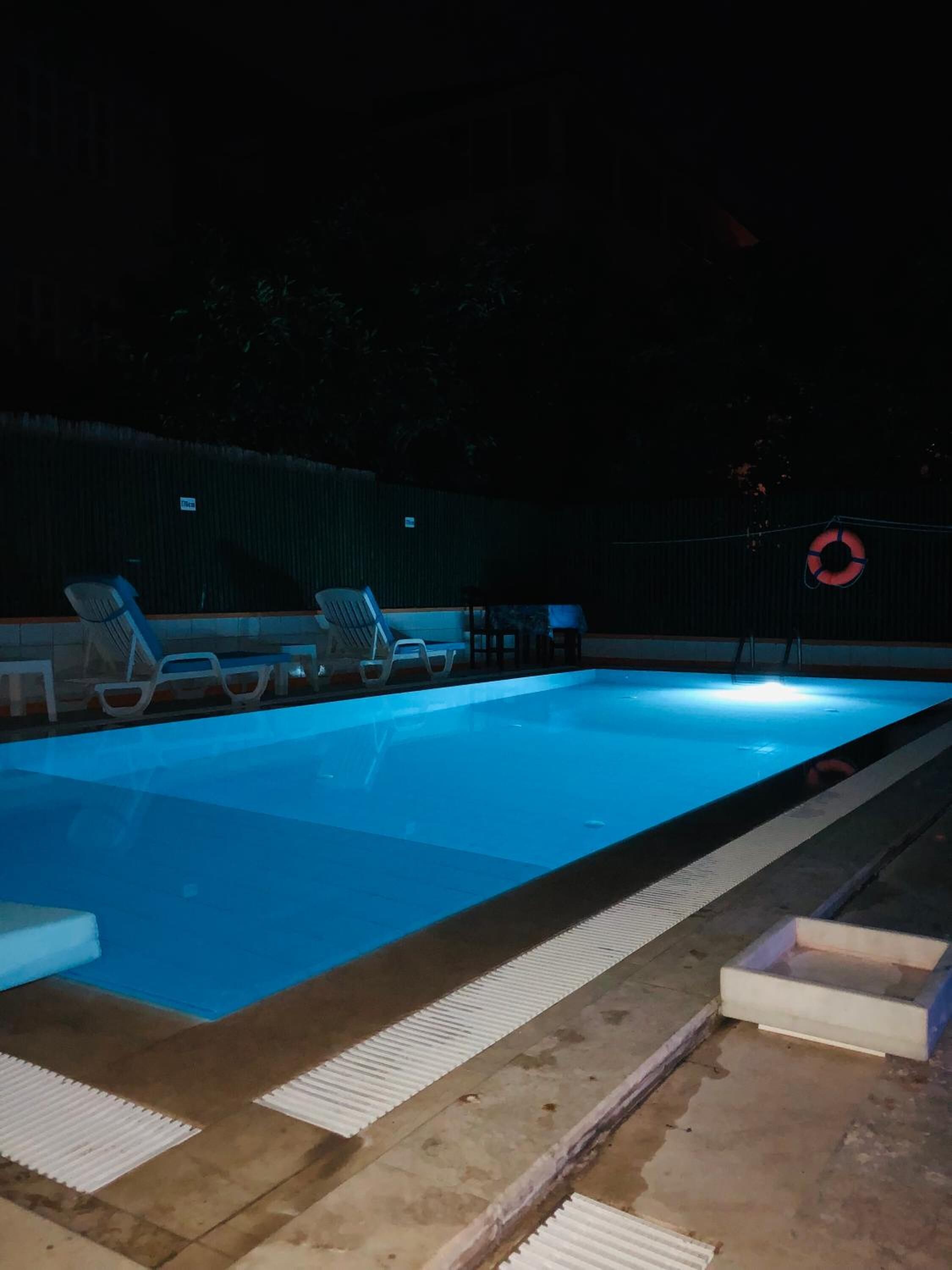 outdoor pool, pool umbrellas, pool loungers