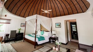 Kamar Mewah, 1 Tempat Tidur King, akses ke kolam renang, menghadap pantai (Dome)