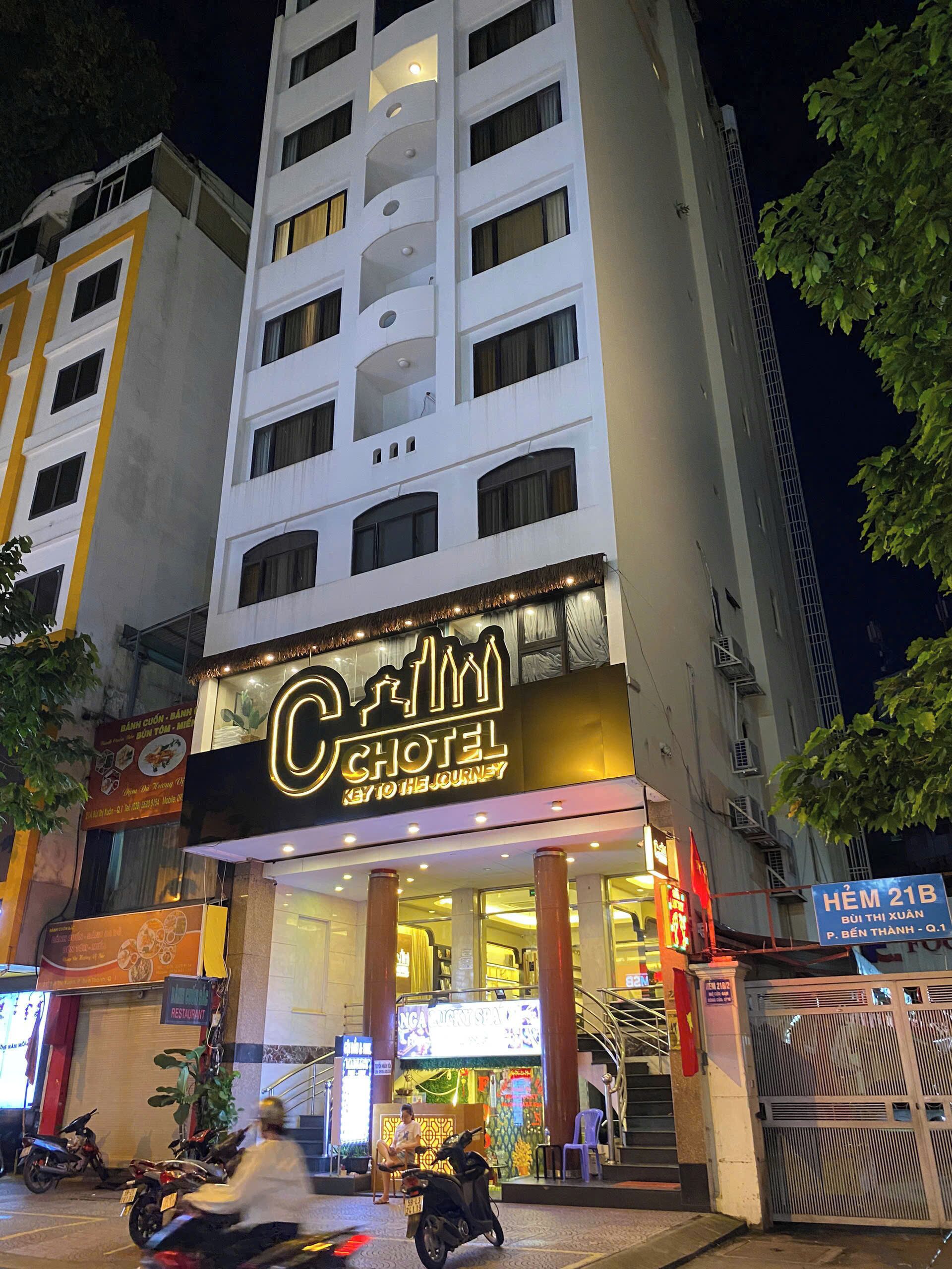 Front of property - evening/night