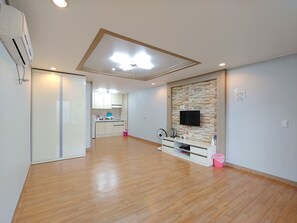 Traditional Room (Ondol)